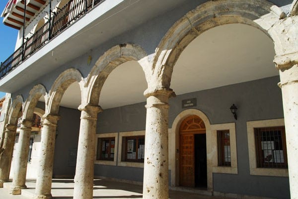 Estremera